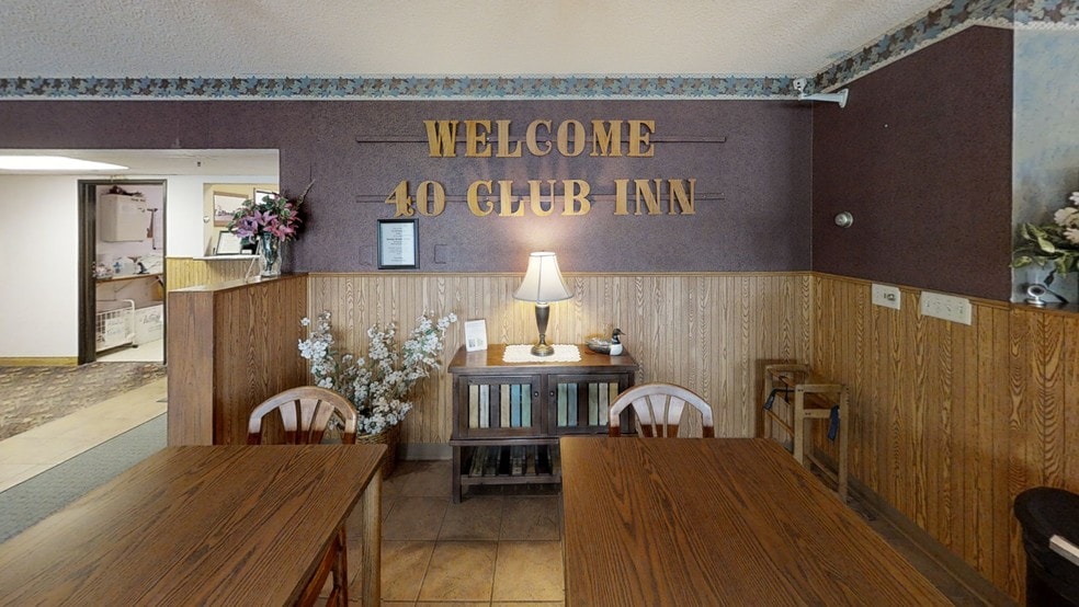 More Photos Of 960 2nd St NW, Aitkin Hotel For Sale
