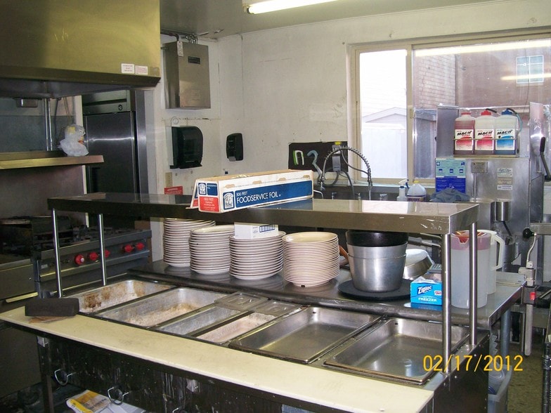 More Photos Of 127-129 E Third St, Rifle General Retail For Sale