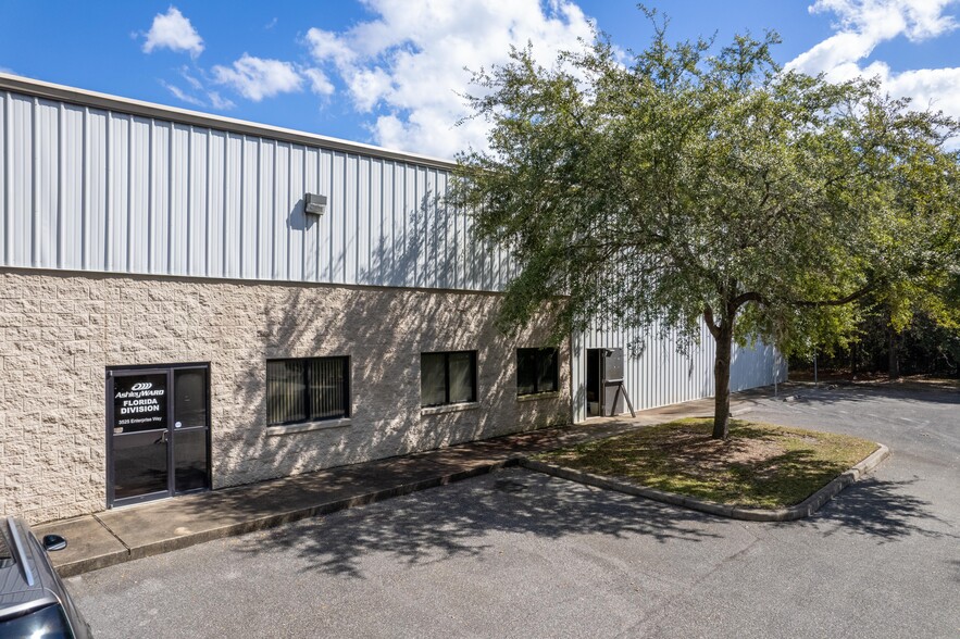 Primary Photo Of 3525 Enterprise Way, Green Cove Springs Warehouse For Lease