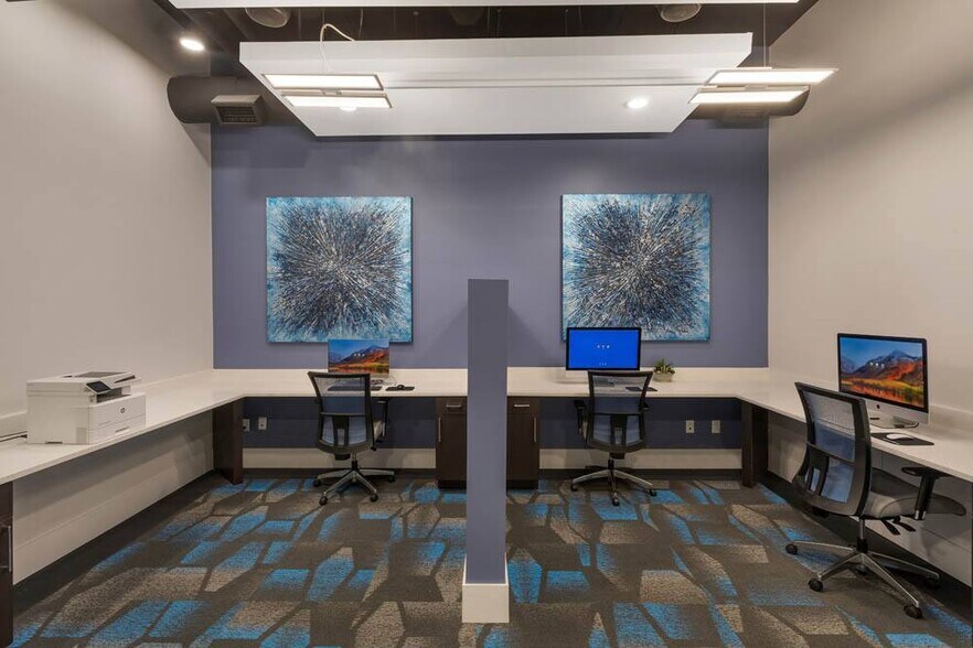 More Photos Of 13650 E Colfax Ave, Aurora Apartments For Lease