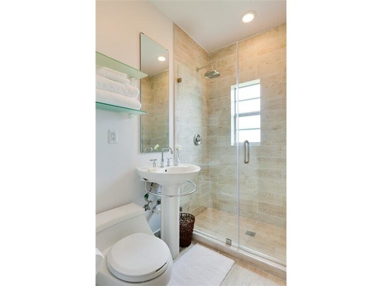 More Photos Of 1525 Euclid Ave, Miami Beach Multifamily For Sale