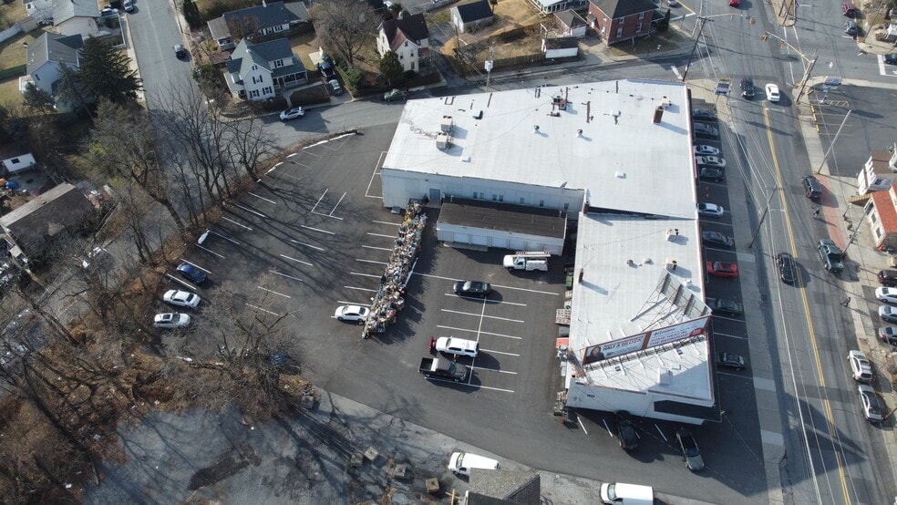 More Photos Of 1710-1728 Butler St, Easton Storefront For Lease
