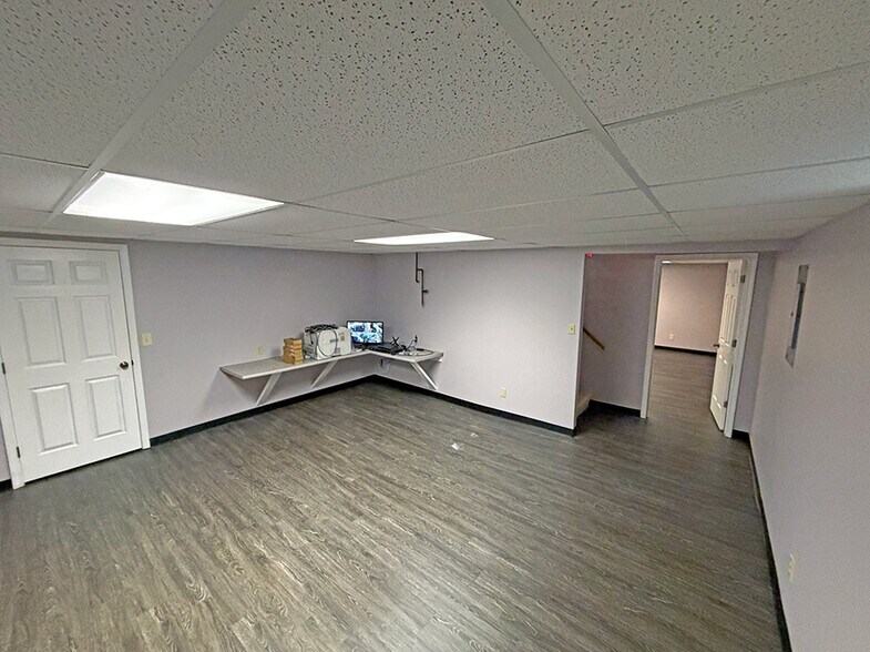 More Photos Of 6 Meadow Heights Professional Park, Collinsville Office For Sale