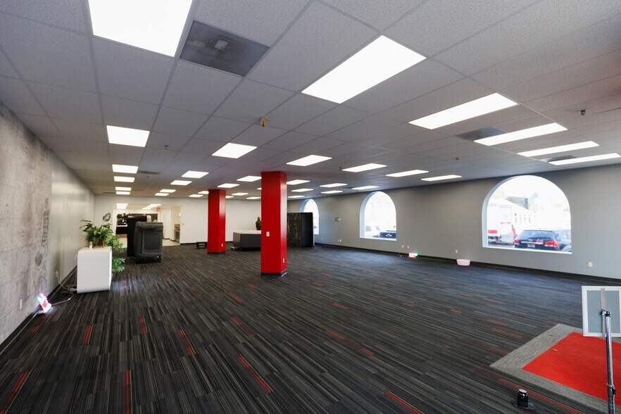 More Photos Of 8409 Baymeadows Rd, Jacksonville Office For Sale