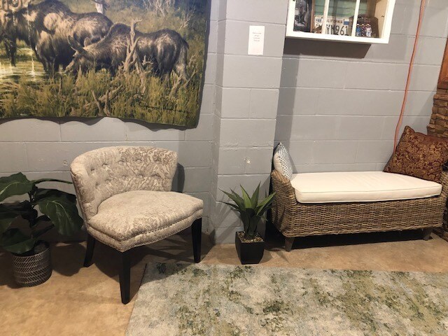 More Photos Of 314 4th St, Riverdale Hotel For Sale