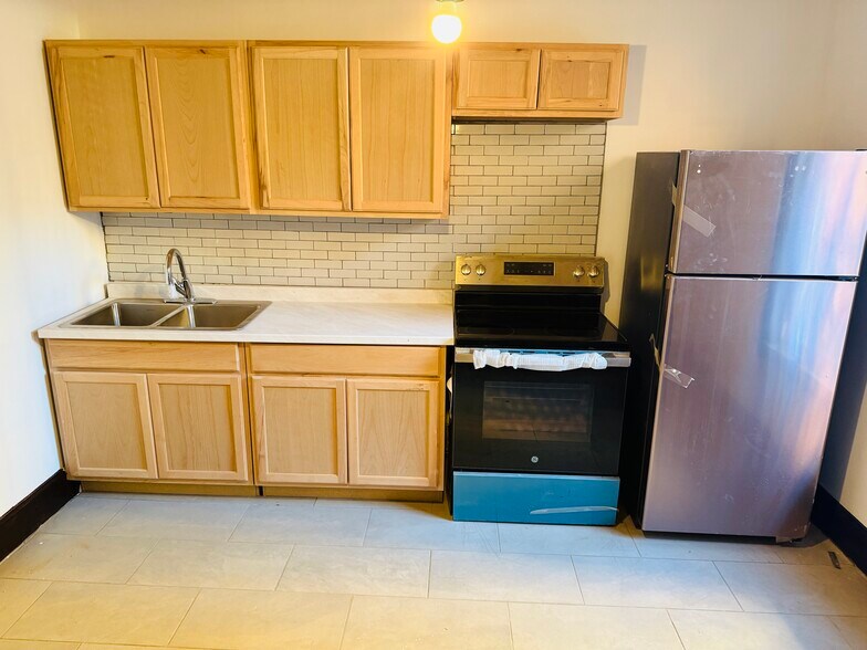 More Photos Of 315 N Front St, Harrisburg Apartments For Sale