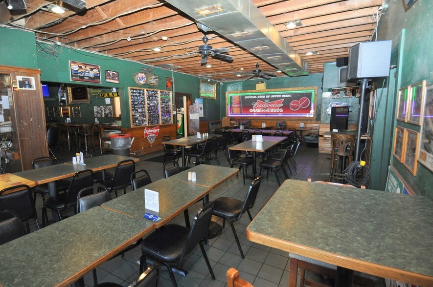 More Photos Of 2651 Blanchard Ave, Dayton Restaurant For Lease