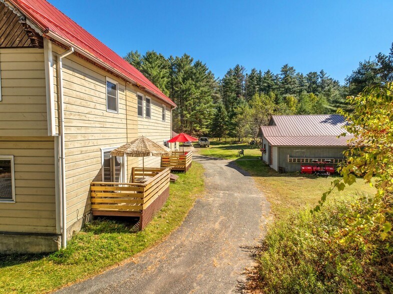 More Photos Of 50 Alpine Way, Lake Placid Specialty For Sale