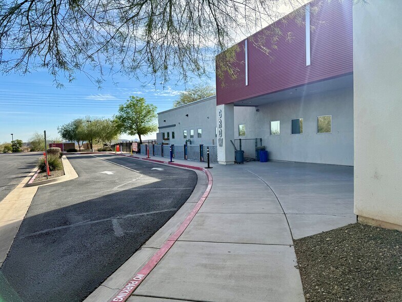More Photos Of 41900 N 42nd Ave, Phoenix Schools For Sale