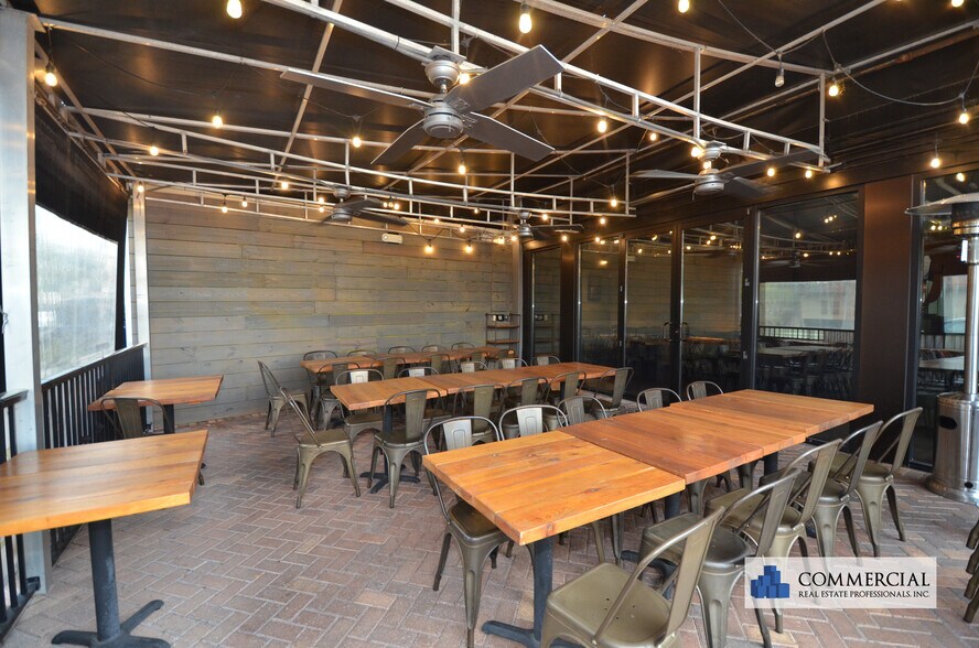 More Photos Of 1407-1409 N Orange Ave, Orlando Restaurant For Sale