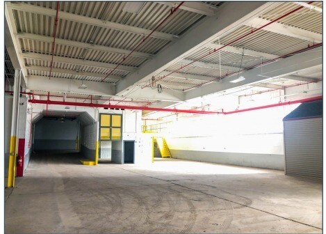 More Photos Of 1230 W Bruce St, Milwaukee Manufacturing For Lease