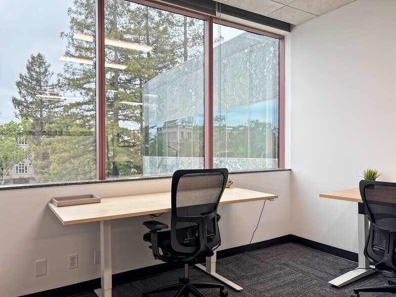 More Photos Of 200 Page Mill Rd, Palo Alto Coworking Space