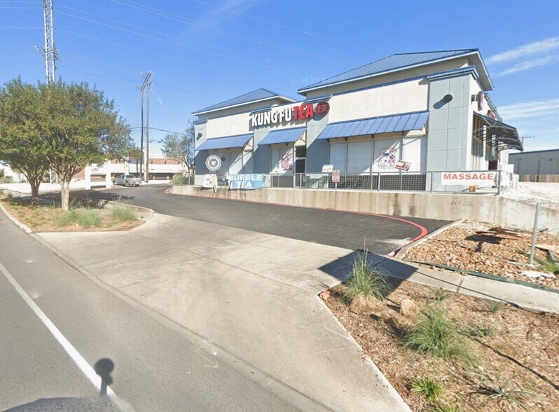 More Photos Of 3126 Pat Booker Rd, Universal City Unknown For Lease