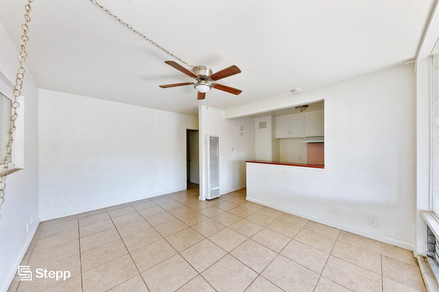 More Photos Of 1070 Chestnut Ave, Long Beach Apartments For Sale