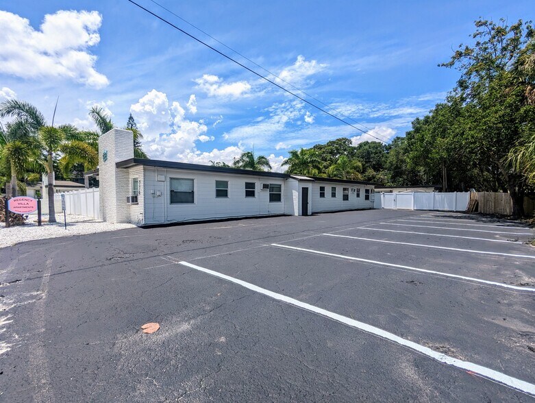 More Photos Of 779 9th Ave N, Saint Petersburg Apartments For Sale