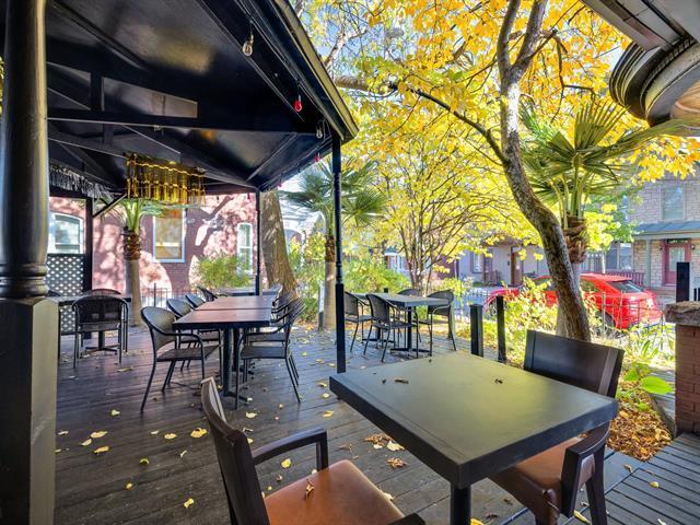 More Photos Of 133 Rue De Notre-Dame-De-L'île, Gatineau Restaurant For Lease