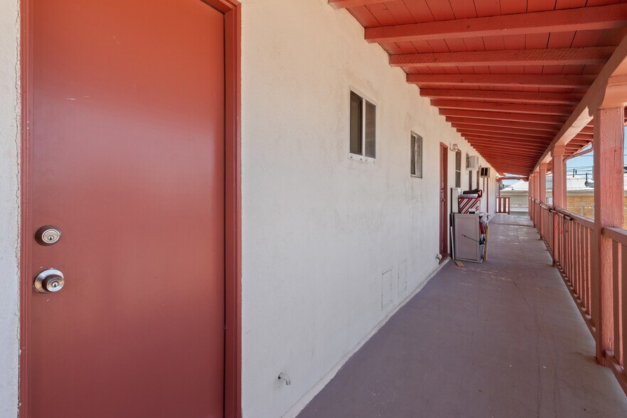 More Photos Of 44921 Trevor Ave, Lancaster Apartments For Sale