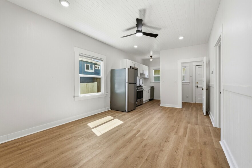 More Photos Of 338 Garretson Ave, Rodeo Apartments For Sale