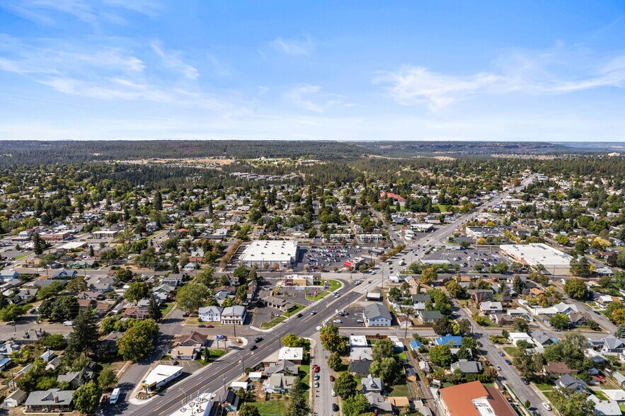 More Photos Of 2282 N Ash St, Spokane Health Club For Sale
