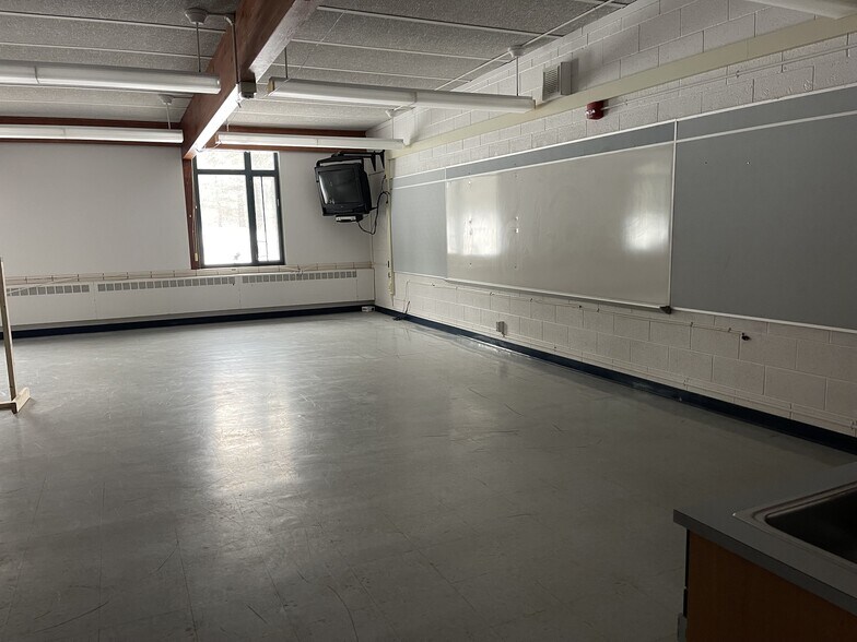More Photos Of 6313 Hart Lake Rd, Otter Lake Schools For Sale