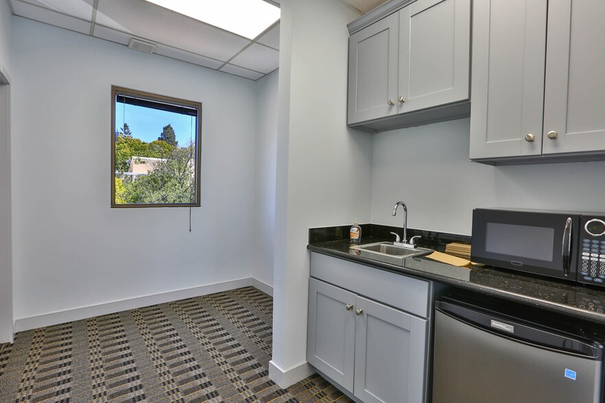 More Photos Of 1038 Leigh Ave, San Jose Medical For Lease