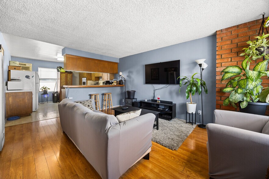 More Photos Of 1513-1515 Colorado Blvd, Los Angeles Apartments For Sale