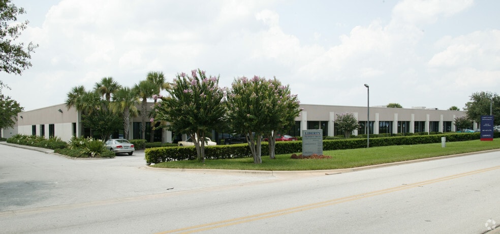 More Photos Of 8256 Exchange Dr, Orlando Unknown For Lease