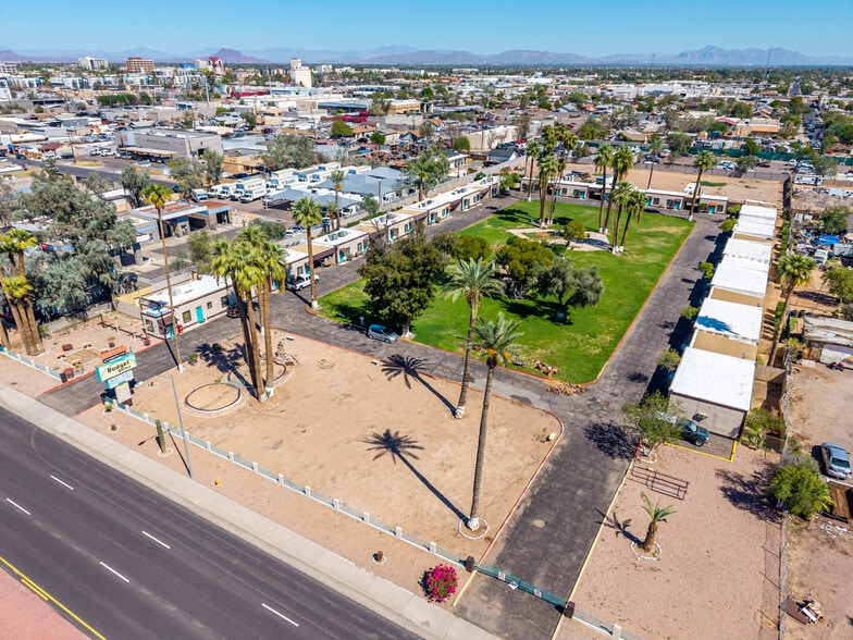 More Photos Of 537 S Country Club Dr, Mesa Hotel For Sale