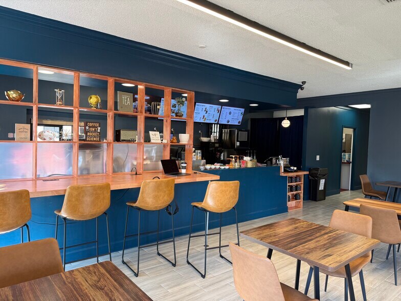 More Photos Of 1536 Montclair Rd, Birmingham General Retail For Lease