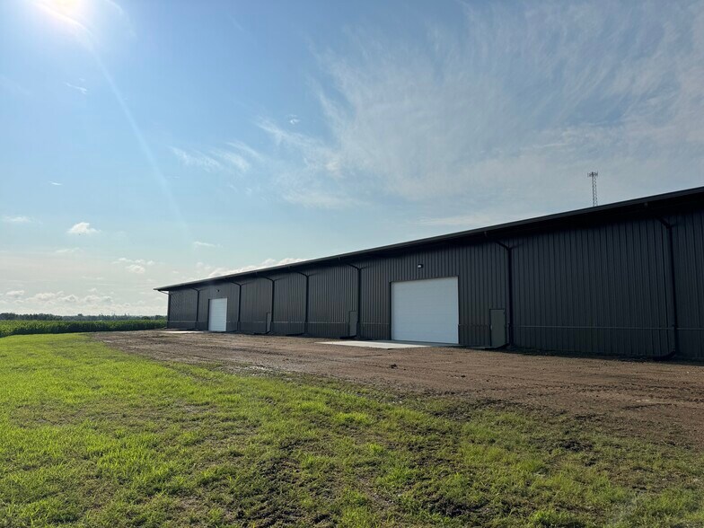 More Photos Of 414 W Industrial Rd, Canton Industrial For Lease