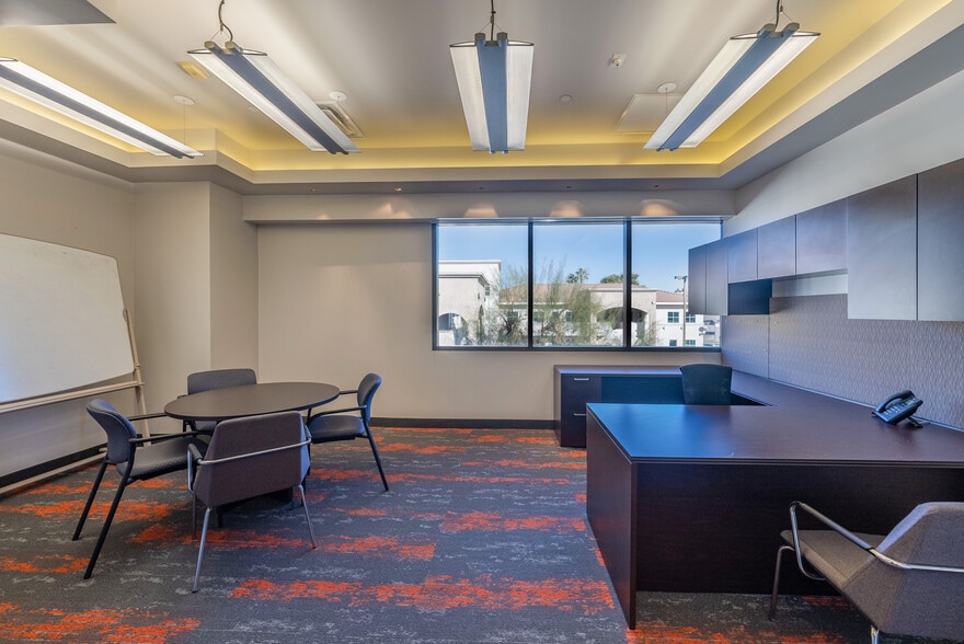More Photos Of 2960 W Sahara Ave, Las Vegas Office For Lease