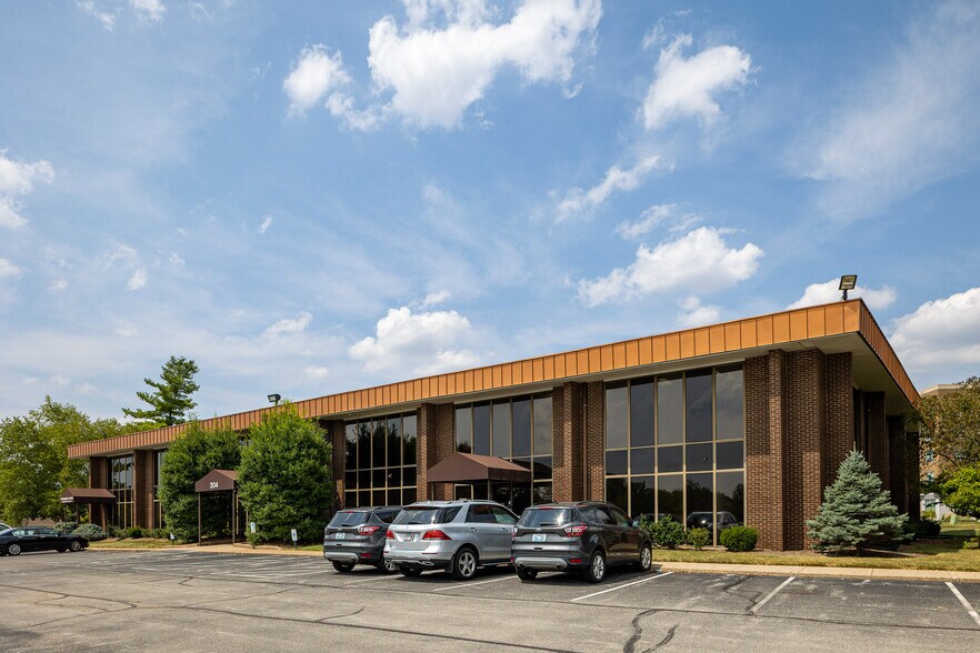 More Photos Of 304 Whittington Pky, Louisville Office For Sale