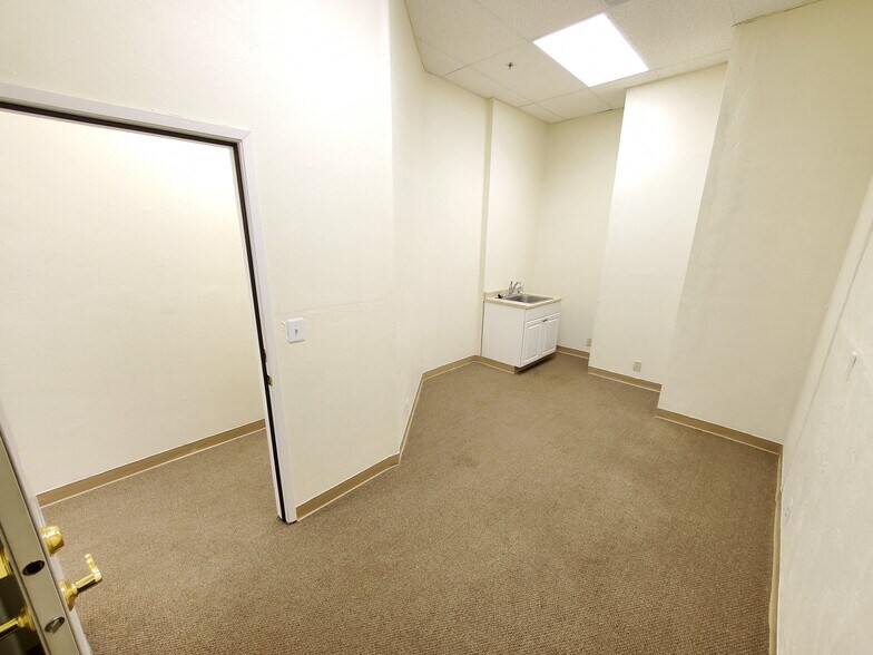 More Photos Of 408 SW Monroe Ave, Corvallis Apartments For Lease