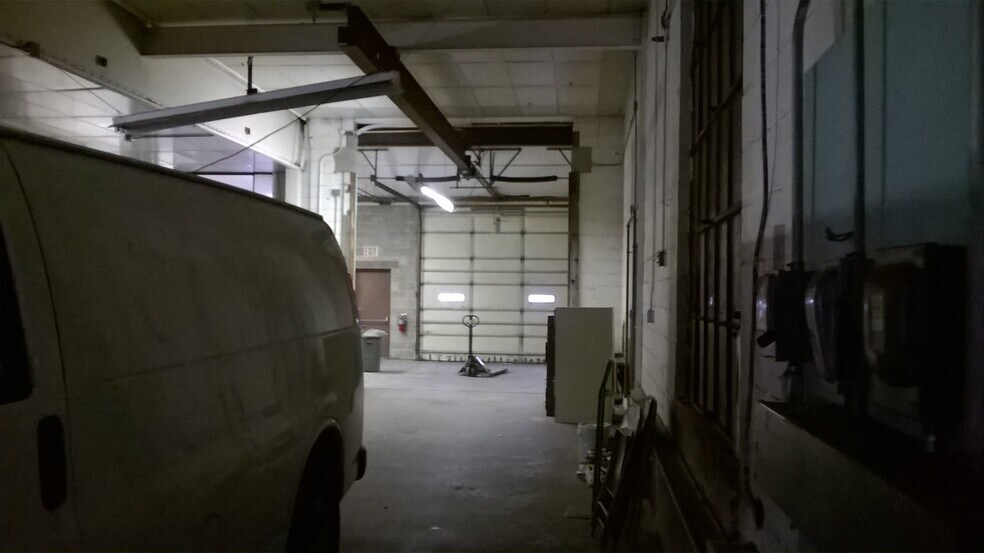 More Photos Of 292 Green St, Royersford Industrial For Sale