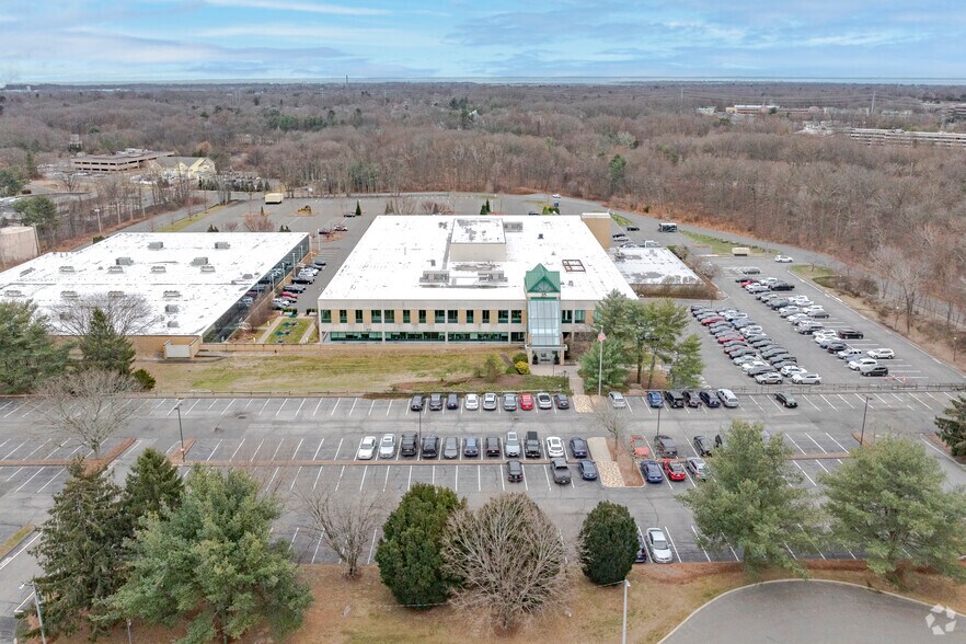 More Photos Of 35 Nutmeg Dr, Trumbull Light Manufacturing For Lease