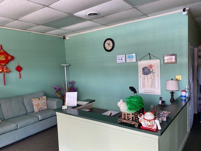 More Photos Of 2905-2907 Raeford Rd, Fayetteville Fast Food For Sale