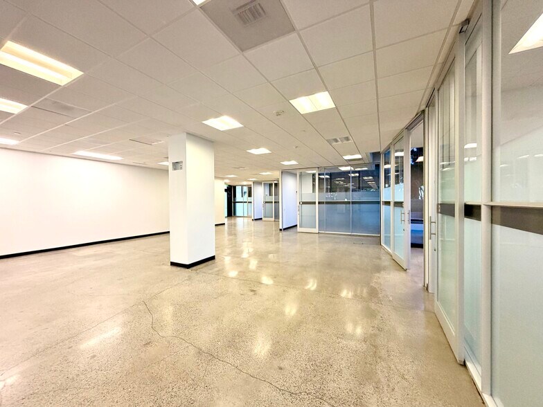 More Photos Of 3150 Bristol St, Costa Mesa Office For Lease