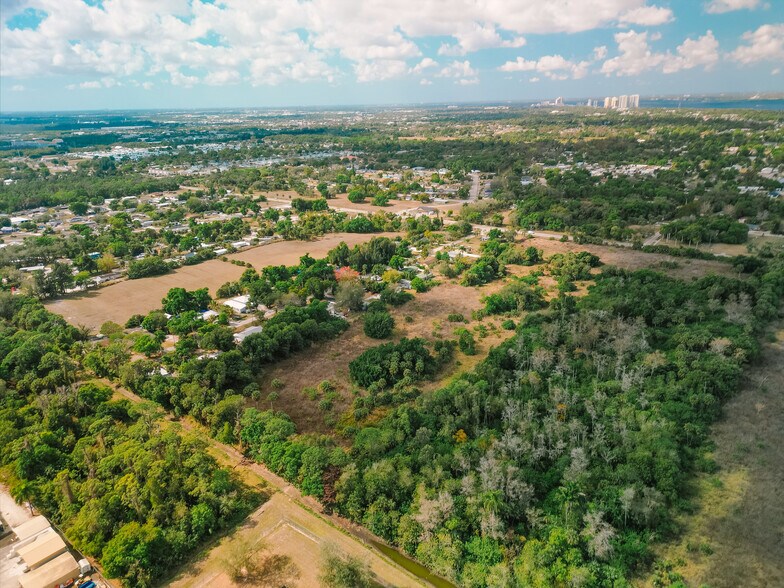 More Photos Of 621 Ortiz Ave, Fort Myers Land For Sale