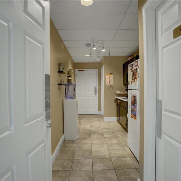 More Photos Of 1137 Kennebec Dr, Chambersburg Office For Lease