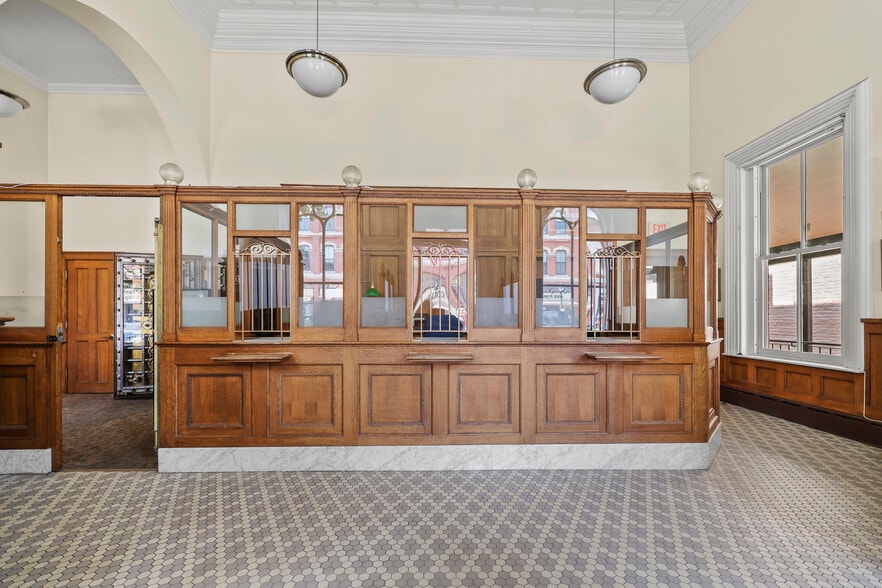 More Photos Of 47 Main St, Lee Bank For Sale
