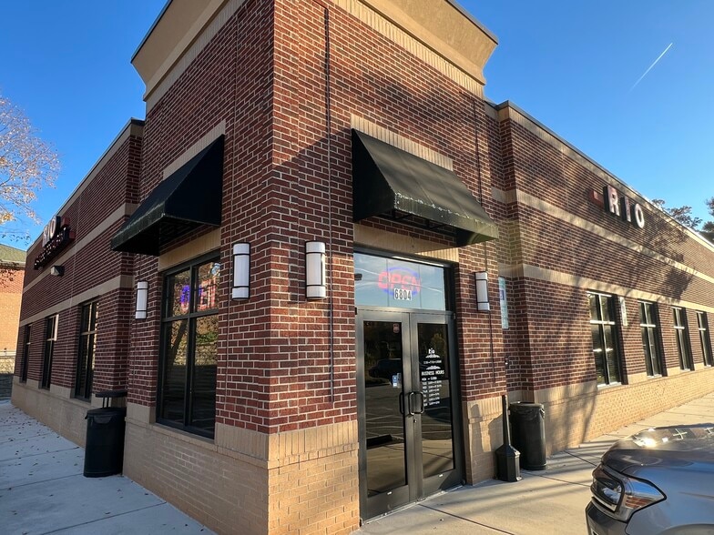 More Photos Of 6816 River Center Dr, Clemmons Office For Lease