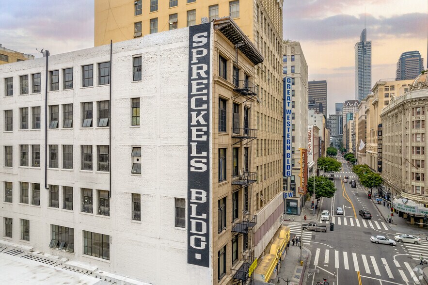More Photos Of 714 S Hill St, Los Angeles Loft Creative Space For Lease
