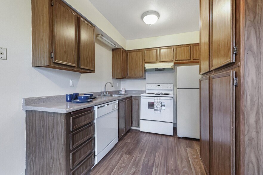 More Photos Of 17726 SE Division St, Portland Apartments For Sale