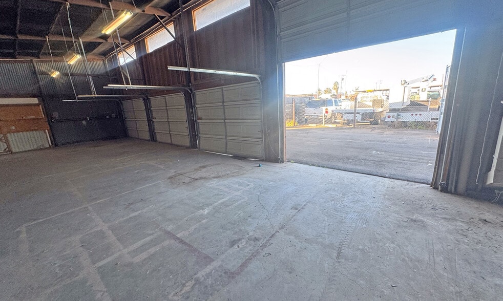 More Photos Of 1519 N Pinal Ave, Casa Grande Showroom For Lease