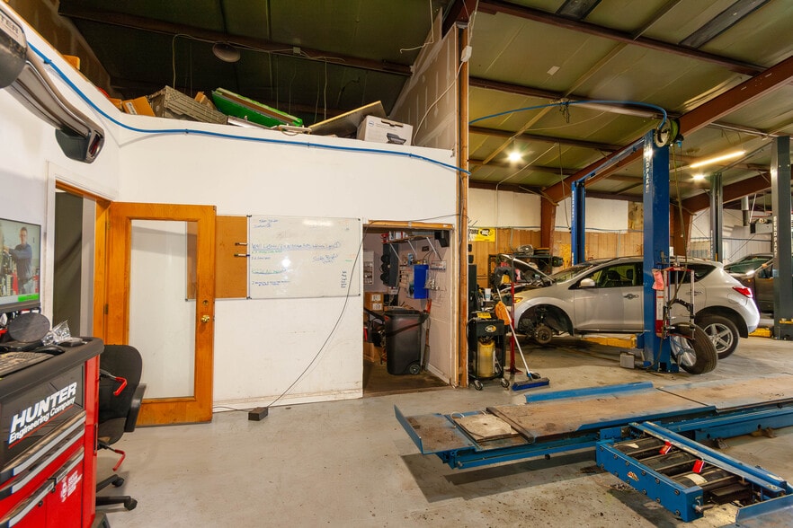 More Photos Of 309 S Link Ln, Fort Collins Warehouse For Lease