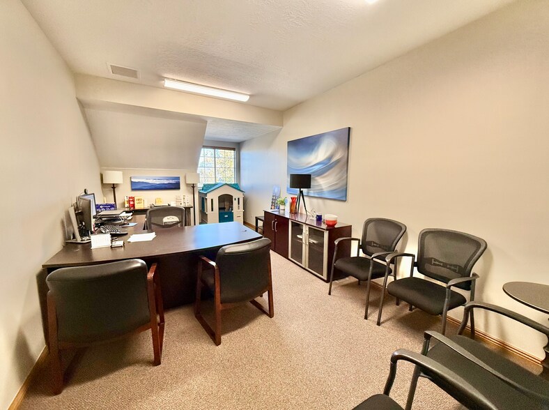 More Photos Of 765 N Main St, Spanish Fork Office For Sale