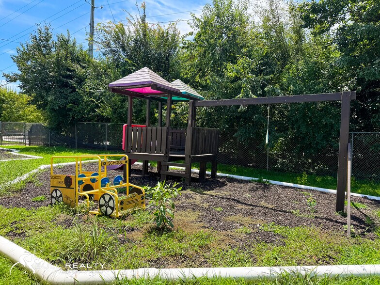 More Photos Of 2721 Highway 138 E, Jonesboro Daycare Center For Lease