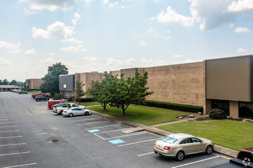 More Photos Of 5315 Tulane Dr SW, Atlanta Warehouse For Lease