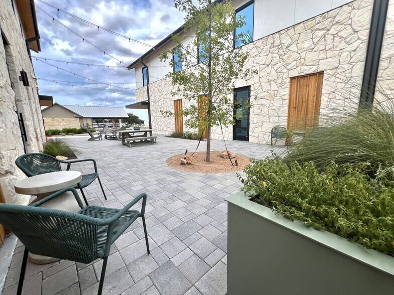 More Photos Of 7515 O'Connor Dr, Round Rock Medical For Lease
