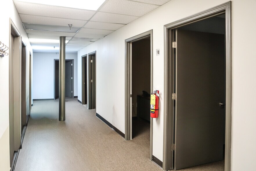 More Photos Of 1210-1212 Menlo Dr NW, Atlanta Warehouse For Sale